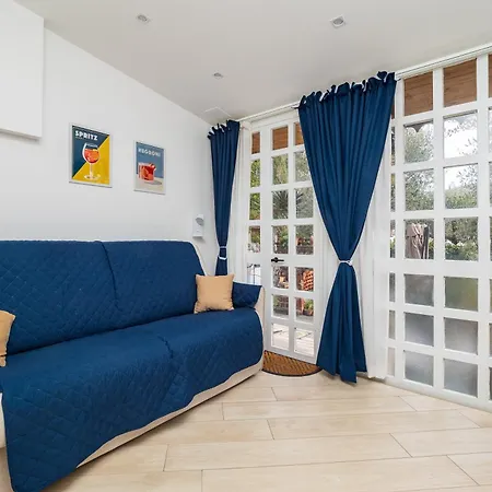 Lotos - De Vivo Realty Villa *