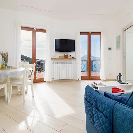 Lotos - De Vivo Realty Villa